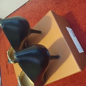 Coach, size 8, black